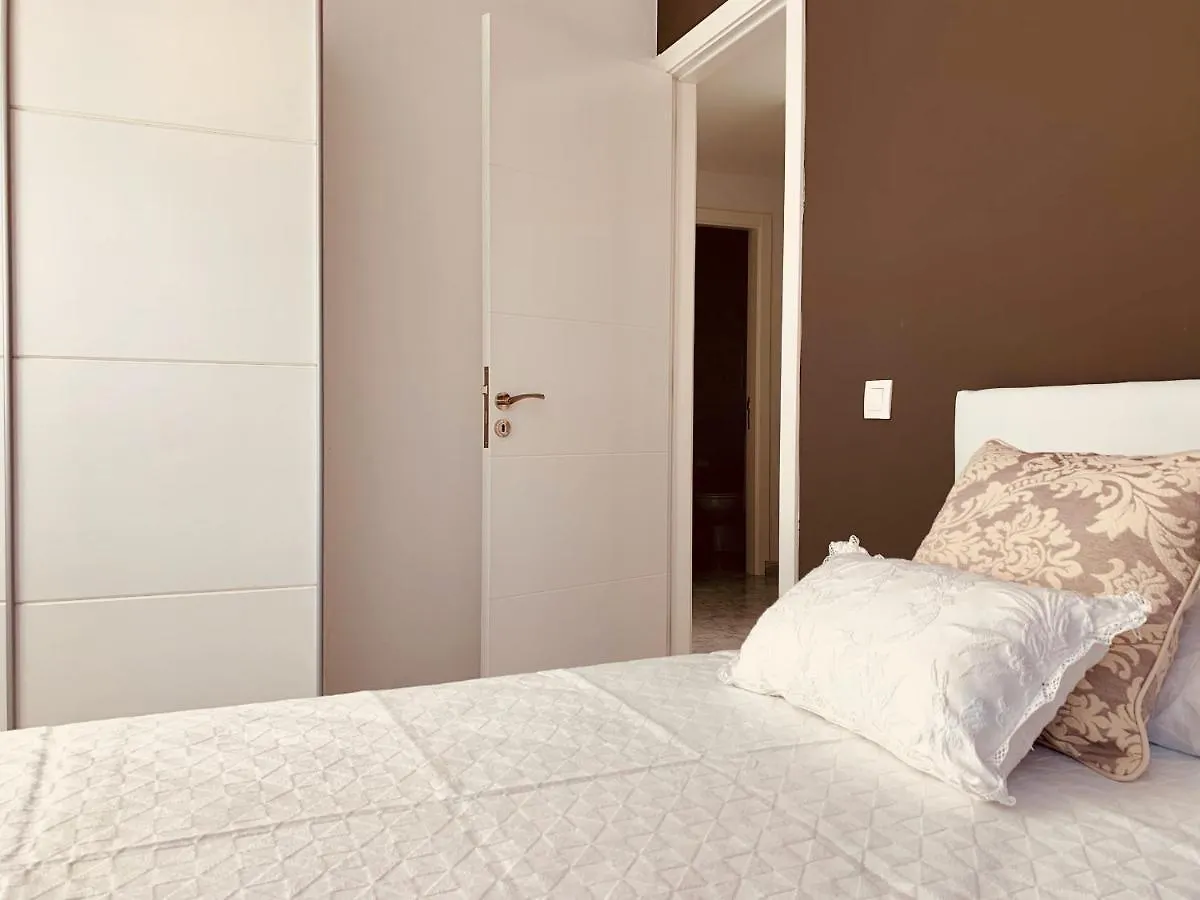 A&F Comfort Modern House Vecindario  0*, Vecindario (Gran Canaria) Spain