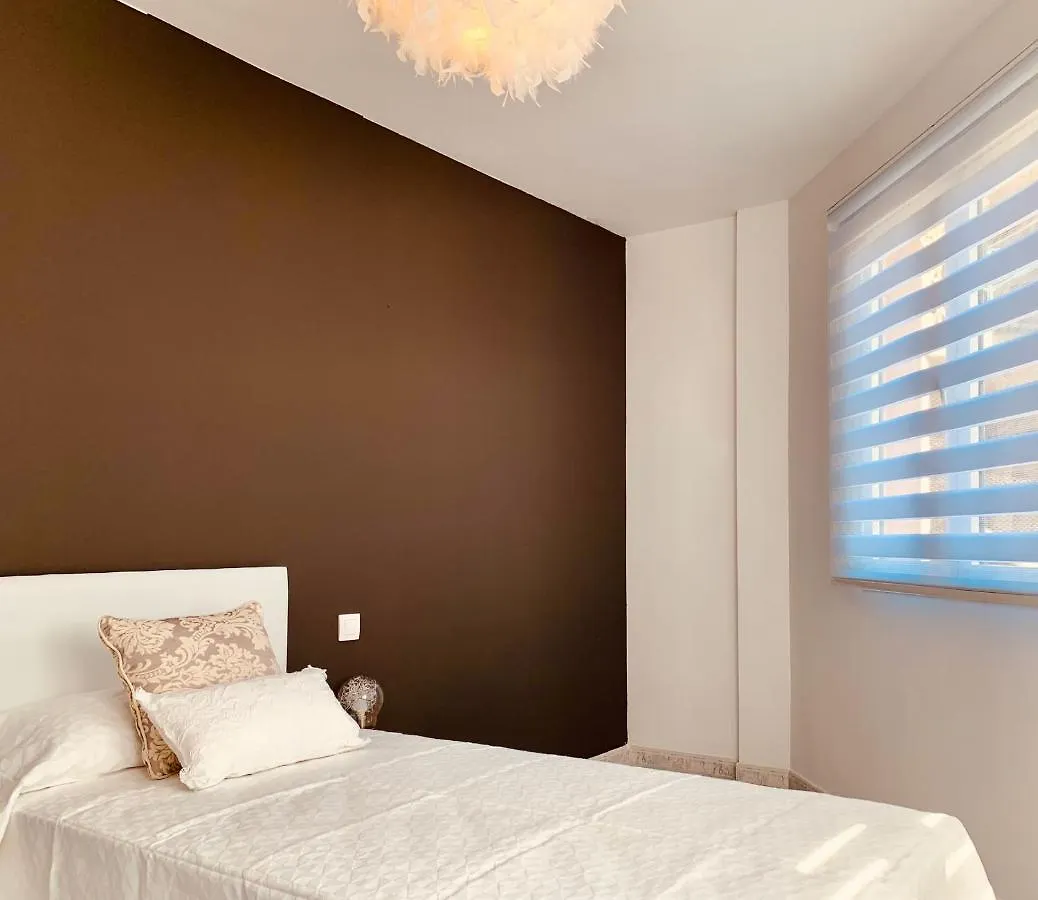 A&F Comfort Modern House Vecindario